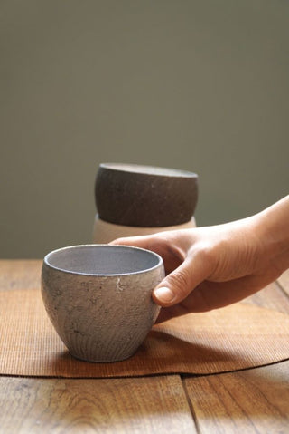 Jigu-Tasse Glänzend perlgrau – H 8,1 ø 6,7 cm – Keramik