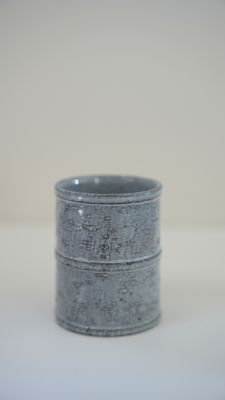 Jigu-Glas Glänzend perlgrau – H 7,8 ø 5,4 cm – Keramik